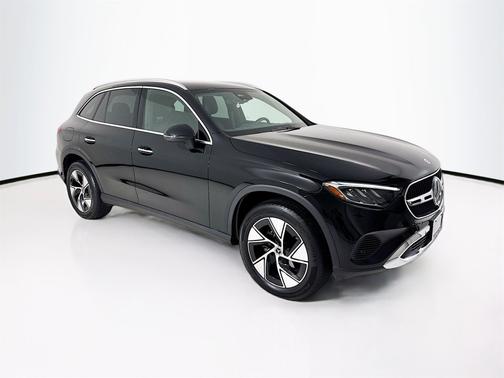 2024 Mercedes-Benz GLC 300 
