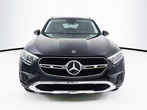 2025 Mercedes-Benz GLC 350e Base