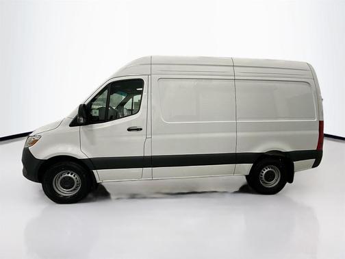 2025 Mercedes-Benz Sprinter 2500 Standard Roof