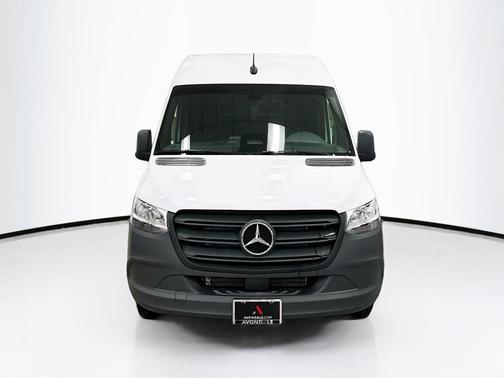 2025 Mercedes-Benz Sprinter 2500 Standard Roof