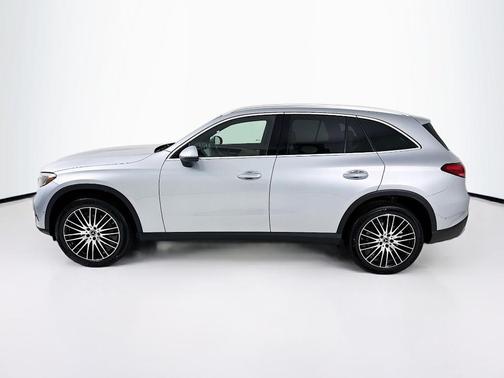 Cirrus Silver Metallic 2026 Mercedes-Benz GLC 300 Base