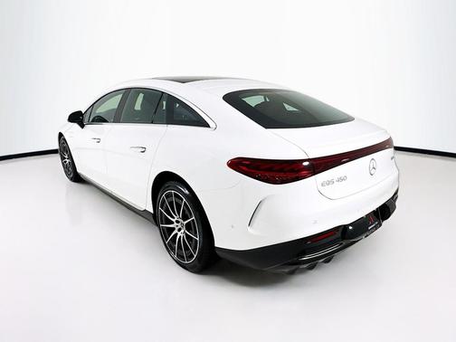 Polar White 2026 Mercedes-Benz EQS 450 Base 4MATIC