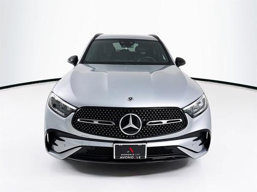 2025 Mercedes-Benz GLC 300 4MATIC