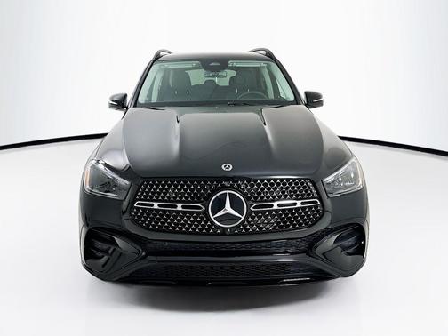 Black 2026 Mercedes-Benz GLE 450 4MATIC