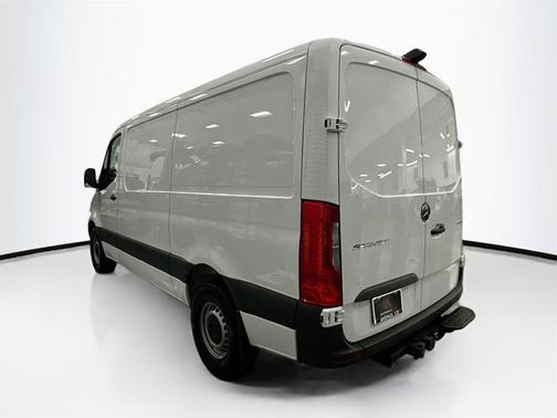 2025 Mercedes-Benz Sprinter 2500 144 WB