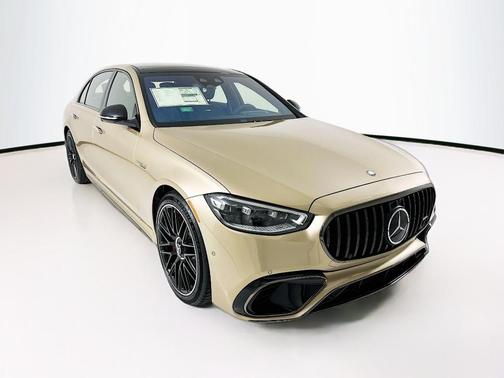 2026 Mercedes-Benz AMG S 63 E Base