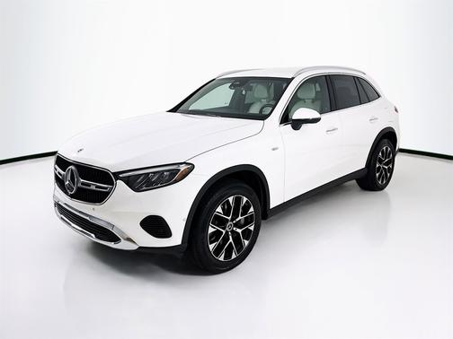 2025 Mercedes-Benz GLC 350e 