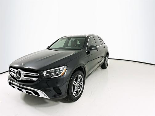 2021 Mercedes-Benz GLC 300 