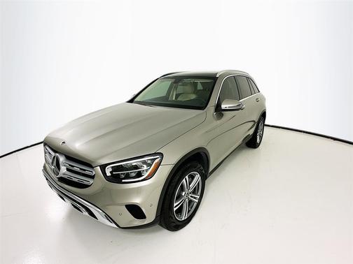 2021 Mercedes-Benz GLC 300 