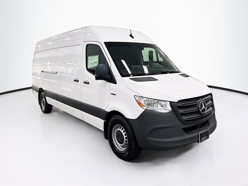 2024 Mercedes-Benz eSprinter 2500 High Roof 170"