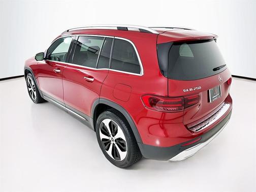 2025 Mercedes-Benz GLB 250 Base