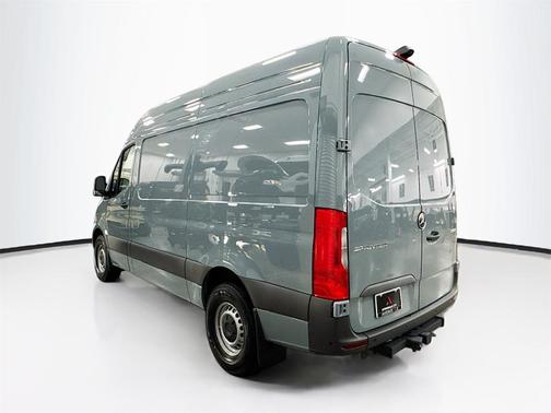 2025 Mercedes-Benz Sprinter 2500 Standard Roof