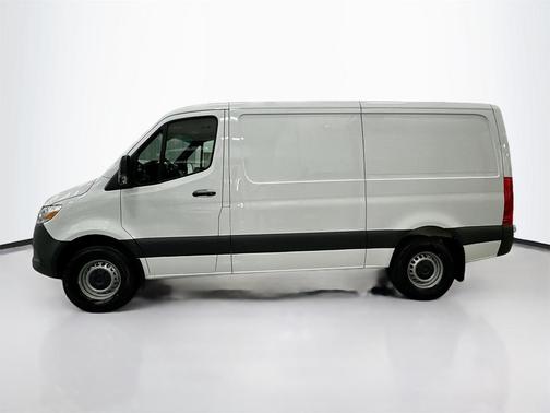 2025 Mercedes-Benz Sprinter 2500 144 WB