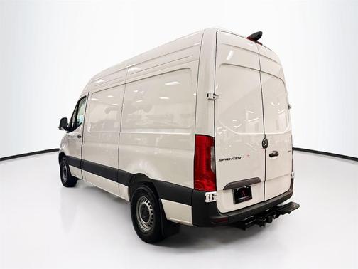 2026 Mercedes-Benz Sprinter 2500 Standard Roof