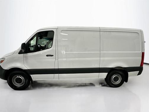 2025 Mercedes-Benz Sprinter 2500 144 WB