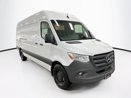 2025 Mercedes-Benz Sprinter 2500 High Roof