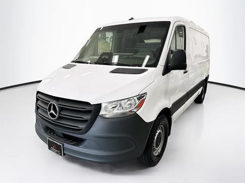 2025 Mercedes-Benz Sprinter 2500 Standard Roof