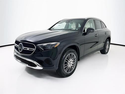 2026 Mercedes-Benz GLC 300 Base