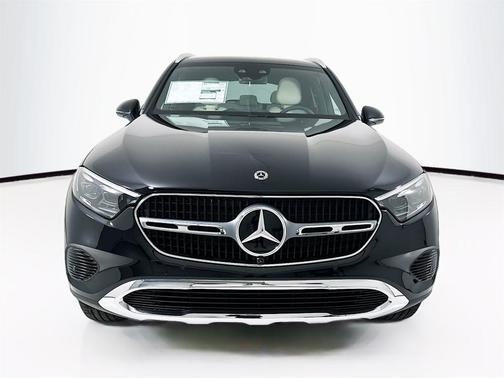 2026 Mercedes-Benz GLC 300 Base