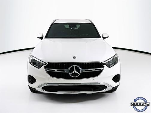 2025 Mercedes-Benz GLC 300 