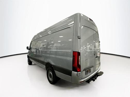 2025 Mercedes-Benz Sprinter 2500 High Roof