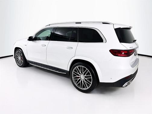 2026 Mercedes-Benz AMG GLS 63 Base