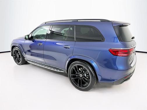 2026 Mercedes-Benz GLS 580 Base 4MATIC