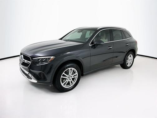2025 Mercedes-Benz GLC 300 Base