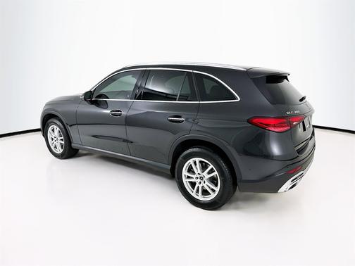 2025 Mercedes-Benz GLC 300 Base