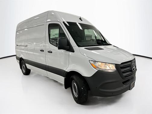 2025 Mercedes-Benz Sprinter 2500 Standard Roof
