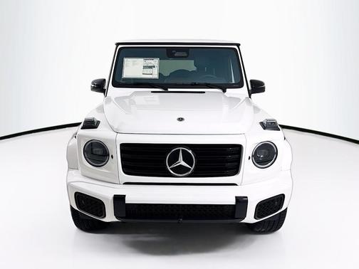 Polar White 2026 Mercedes-Benz G-Class 580