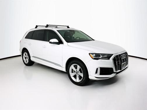 2022 Audi Q7 55 Premium