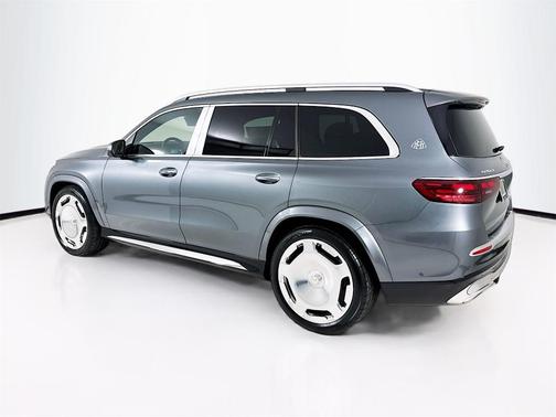 2026 Mercedes-Benz Maybach GLS 600 