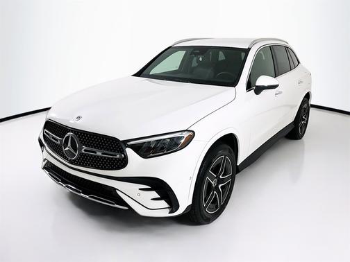 2025 Mercedes-Benz GLC 350e Base