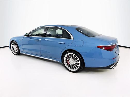 2026 Mercedes-Benz AMG S 63 E Base