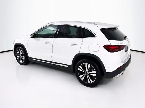 2026 Mercedes-Benz GLA 250 Base