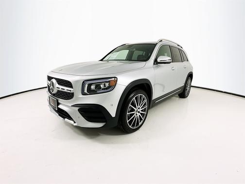 2023 Mercedes-Benz GLB 250 