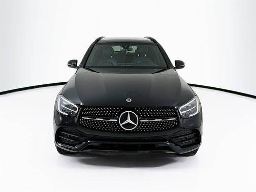 2021 Mercedes-Benz GLC 300 