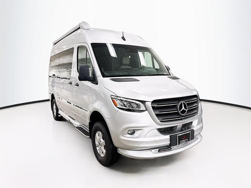 2022 Mercedes-Benz Sprinter 2500