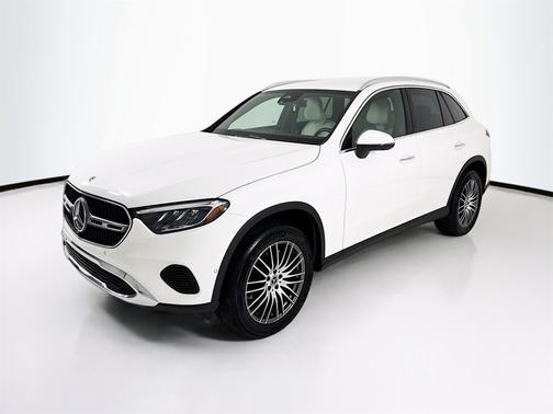2025 Mercedes-Benz GLC 300 Base