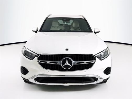 2025 Mercedes-Benz GLC 300 Base