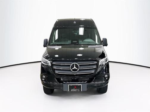2025 Mercedes-Benz Sprinter 2500 High Roof