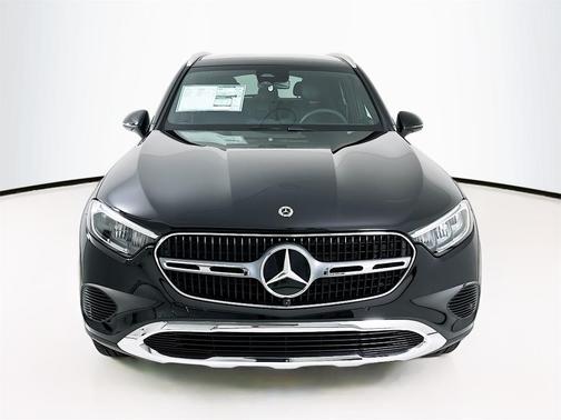 2026 Mercedes-Benz GLC 300 Base