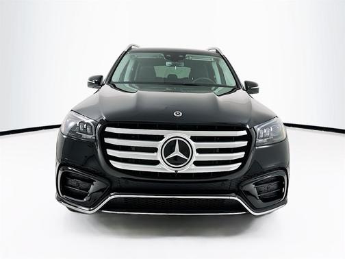 2026 Mercedes-Benz GLS 450 4MATIC