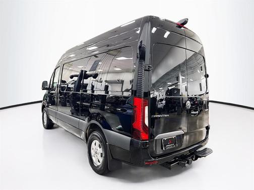 2025 Mercedes-Benz Sprinter 2500 Standard Roof