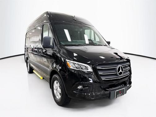 2025 Mercedes-Benz Sprinter 2500 Standard Roof