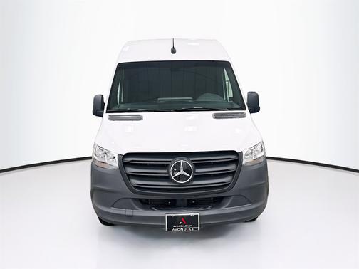 2024 Mercedes-Benz eSprinter 2500