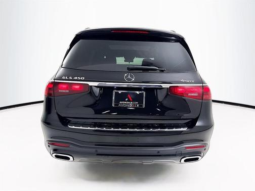 2026 Mercedes-Benz GLS 450 4MATIC