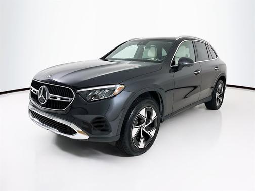 2024 Mercedes-Benz GLC 300