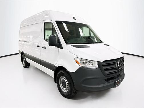 2025 Mercedes-Benz Sprinter 2500 Standard Roof